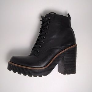 Aldo Booty Lace Up Boot w/ Side Zipper Chunky Sole